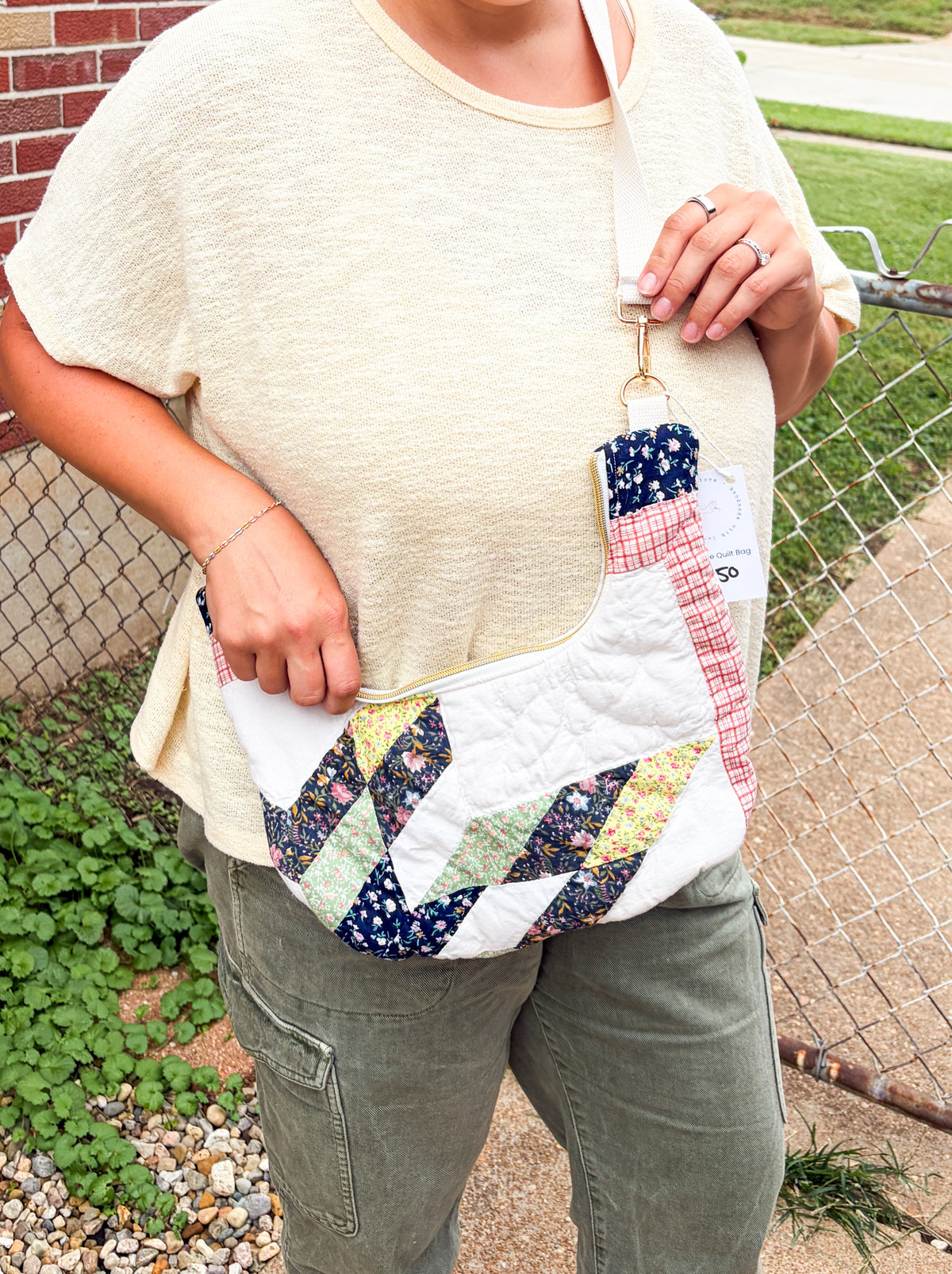 Crossbody Vintage Quilt Bags | Cute Quilts | Upcycled Accessories | Adjustable Straps