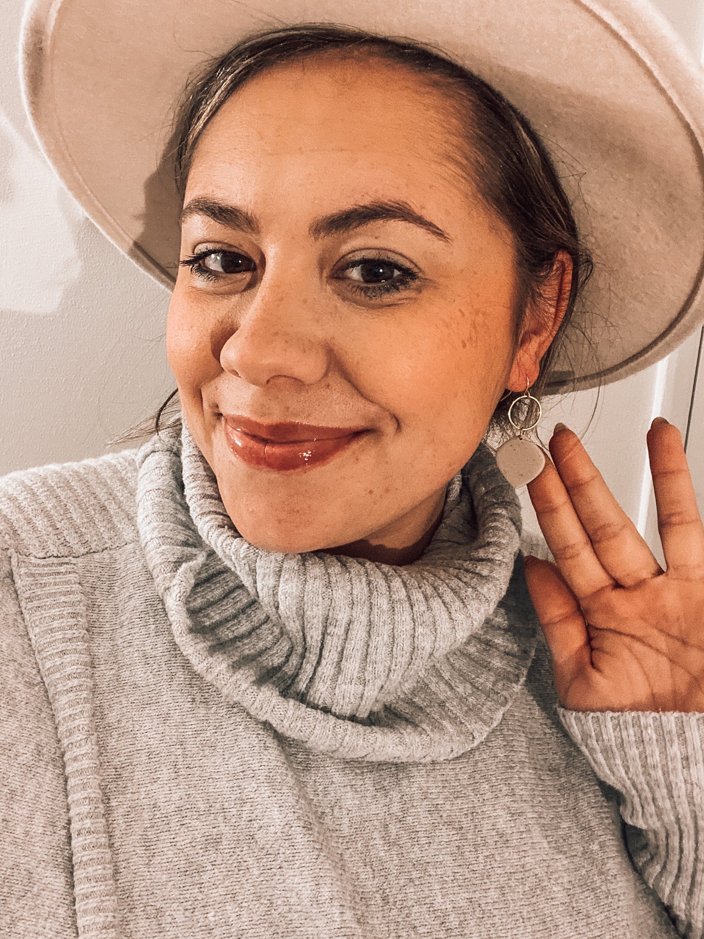 Basic Speckled Cream Clay Earrings | Fun Winter Style | Everyday Wear | Basic Earrings