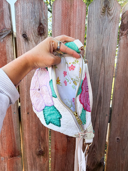 Vintage Quilt Crossbody Bag Styles 5 | Autumn Quilts | Upcycled Accessories | Fanny Pack | Adjustable Straps