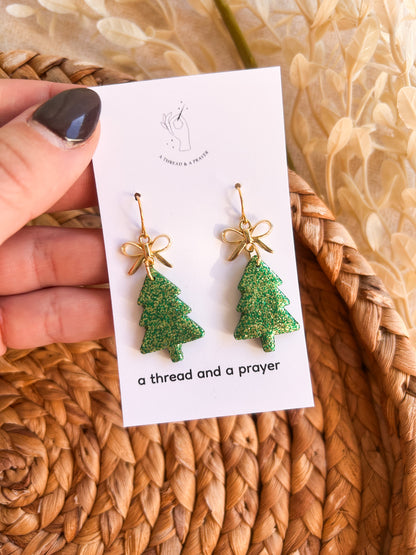 Sparkle Christmas Trees with Bow | Christmas Style | Holidays | Christmas Gifts | Stocking Stuffers