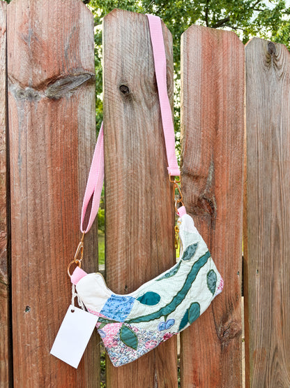 Crossbody Vintage Quilt Bags | Cute Quilts | Upcycled Accessories | Adjustable Straps