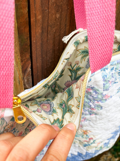 Vintage Zipper Tote Bags  | Older Quilts | Upcycled Accessories | Vintage Fabric | Fall Tote Bag
