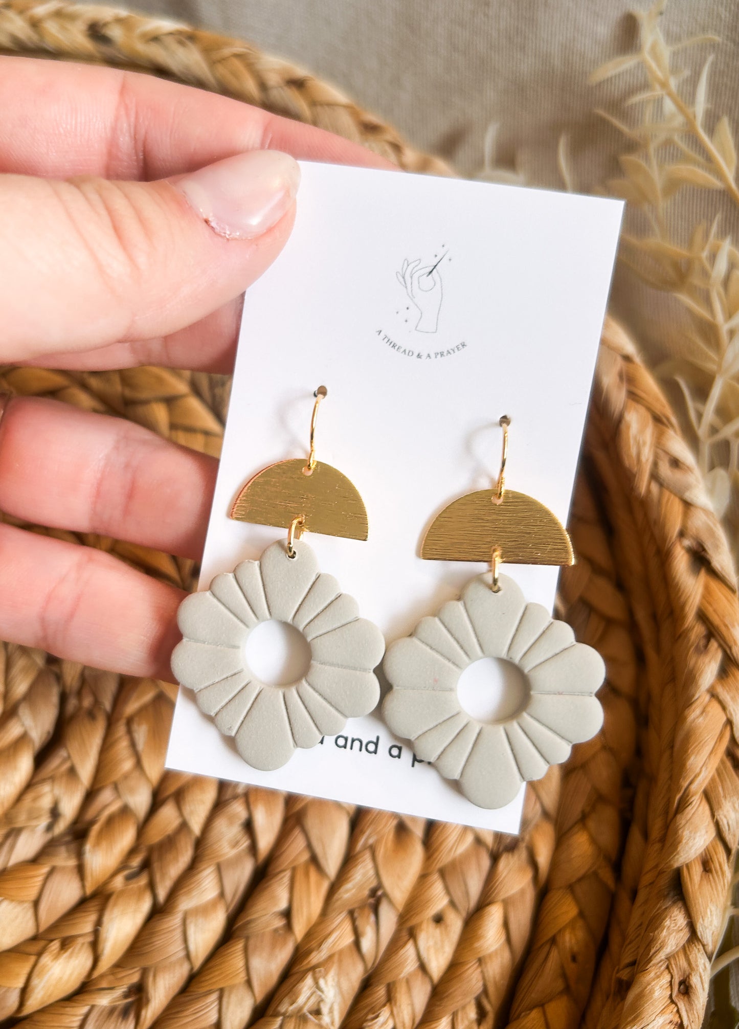 Basic Winter Earring Styles | Earth Tones | Clay Earrings | Winter Colors