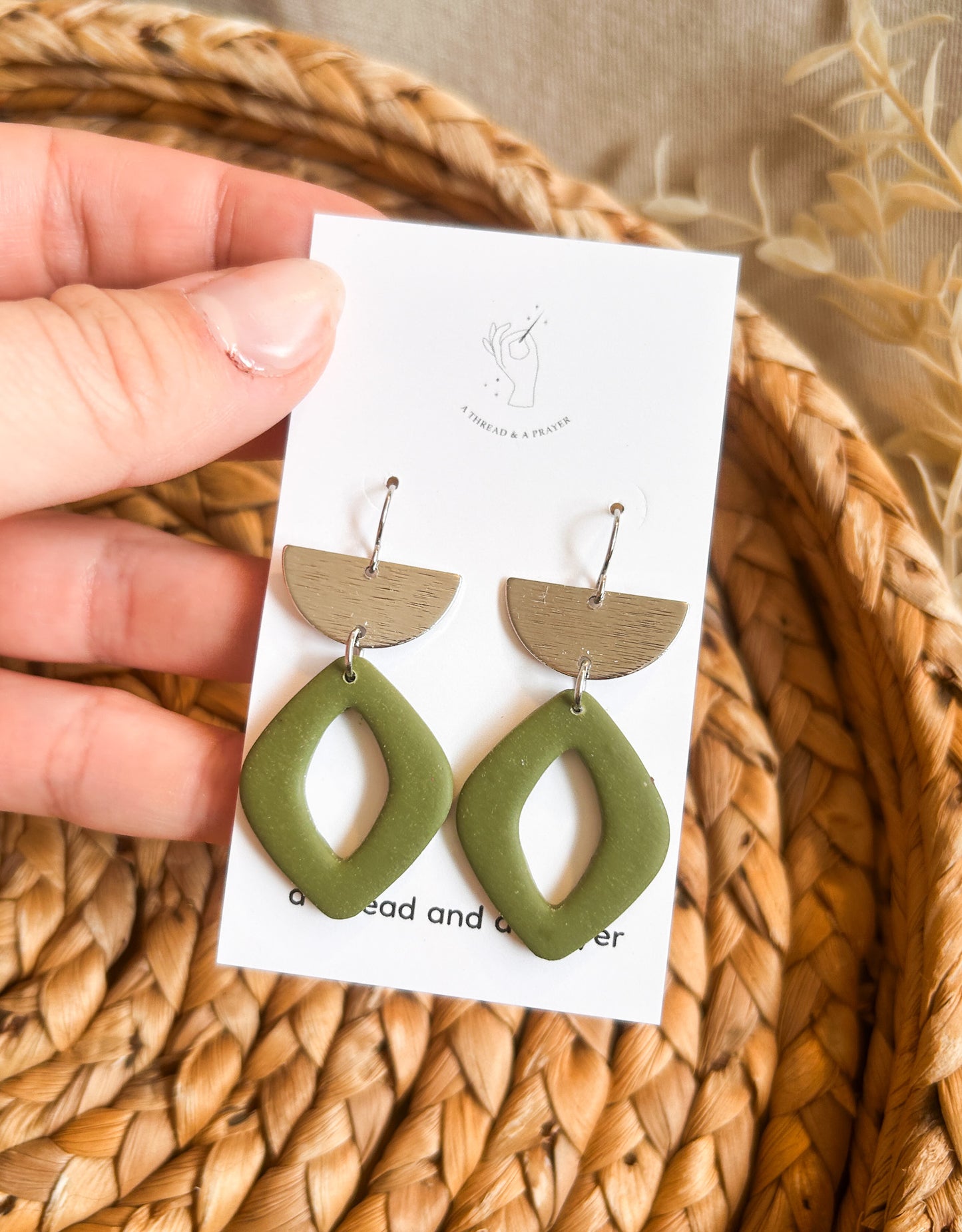 Basic Winter Earring Styles | Earth Tones | Clay Earrings | Winter Colors