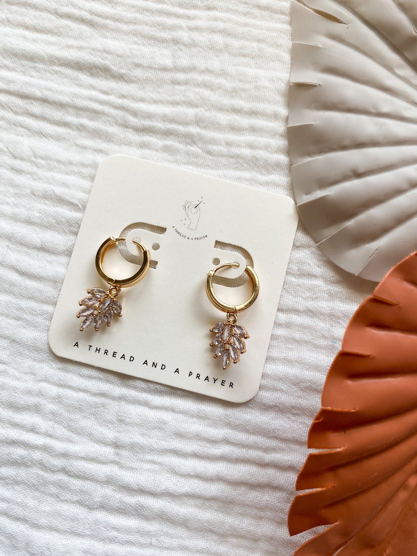Dainty Huggie Style Earrings | Bee Earrings | Flower Earrings | Daisy Earrings
